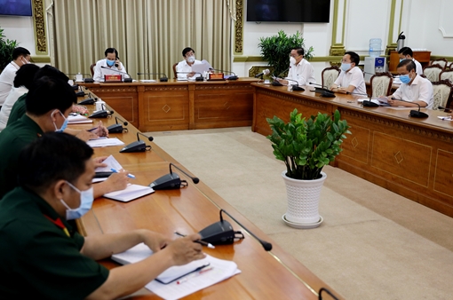 Hỗ trợ người lao động mất việc vì dịch bệnh COVID-19